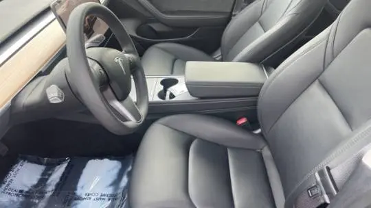 2023 Tesla Model 3 5YJ3E1EA8PF664113