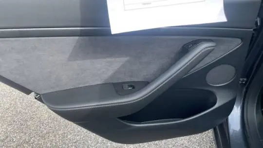 2023 Tesla Model 3 5YJ3E1EA8PF664113