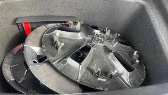 2023 Tesla Model 3 5YJ3E1EA8PF664113