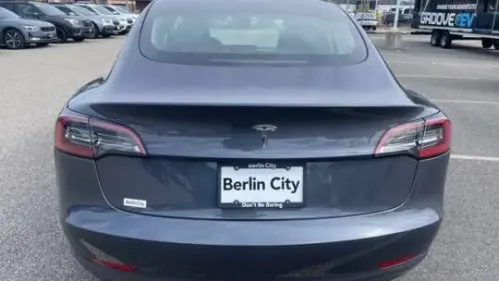 2023 Tesla Model 3 5YJ3E1EA8PF664113