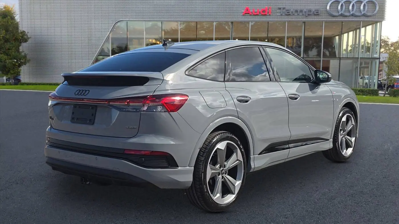 2025 Audi Q4 e-tron WA13UBFZ2SP036246