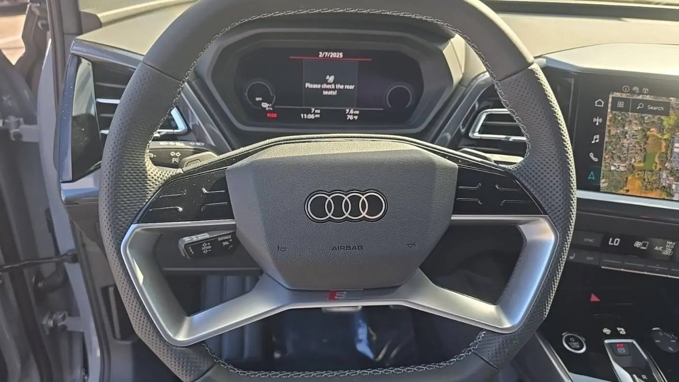 2025 Audi Q4 e-tron WA13UBFZ2SP036246