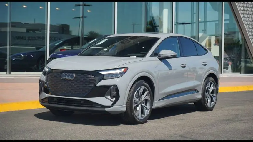 2025 Audi Q4 e-tron WA13UBFZ9SP044229