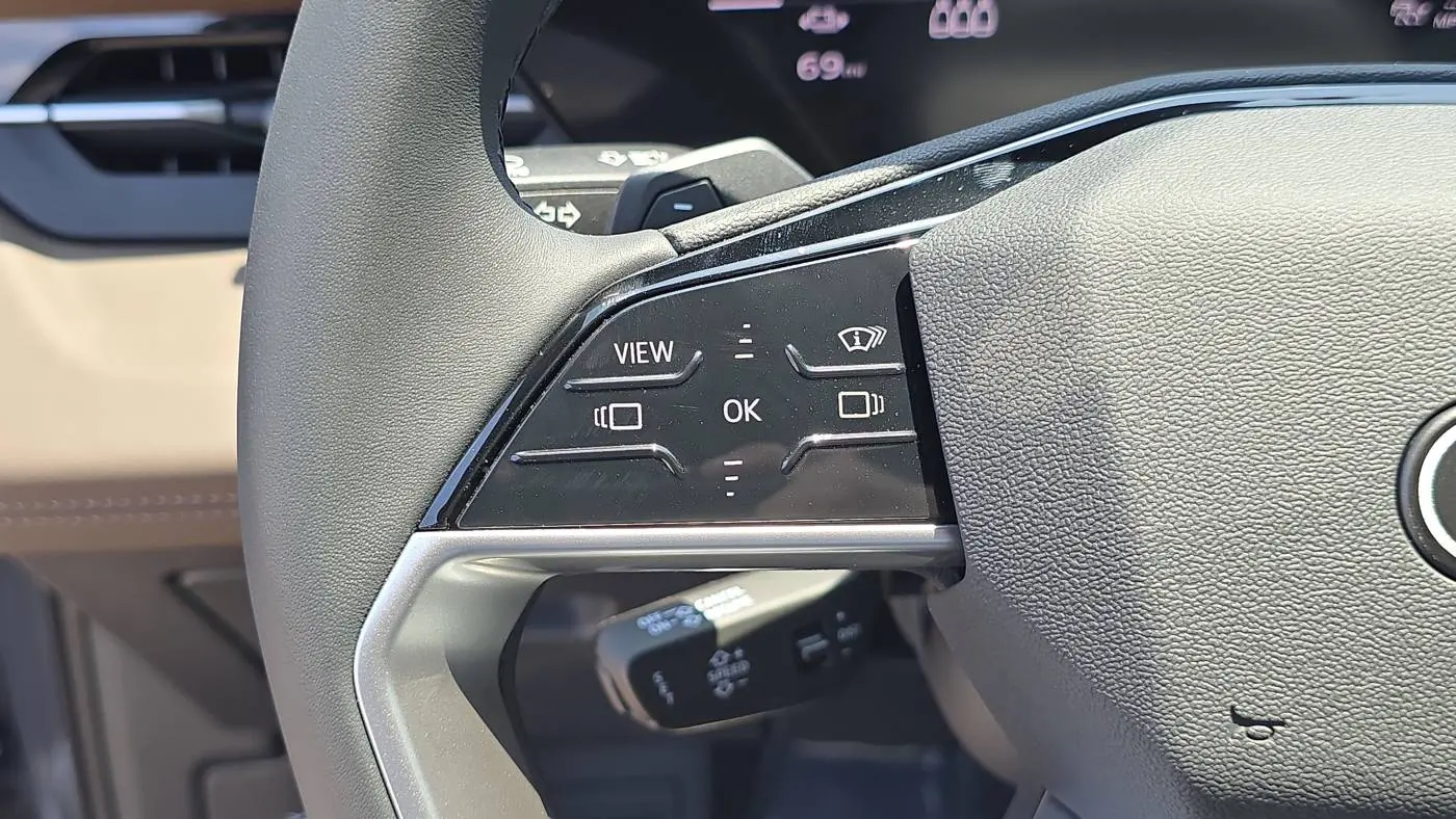 2025 Audi Q6 e-tron WA124BGF6SA041582