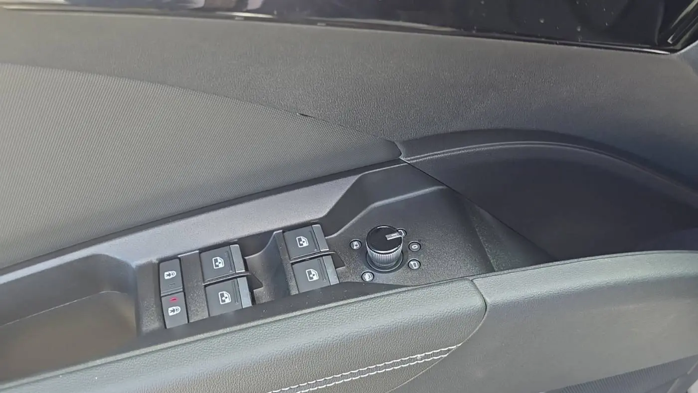 2025 Audi Q4 e-tron WA13UBFZ2SP036246