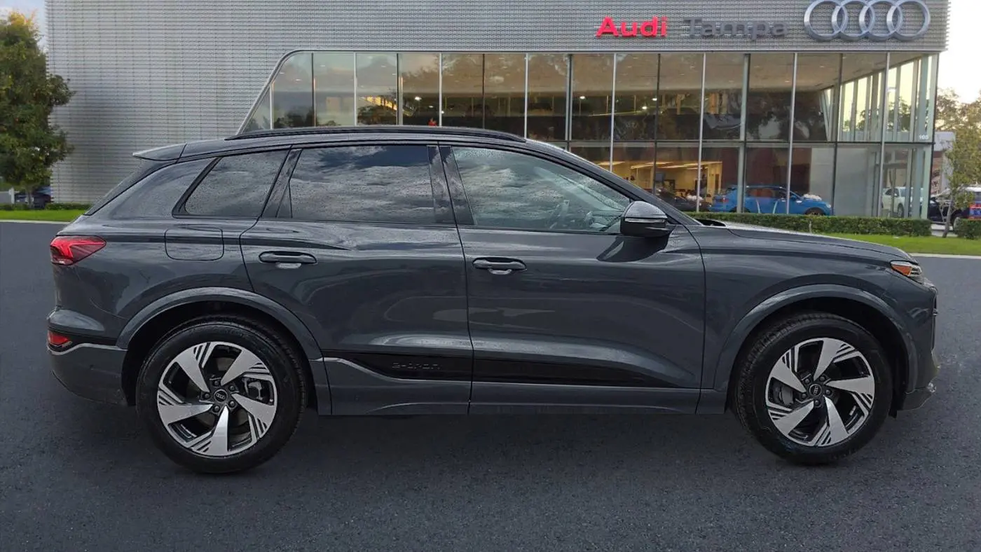 2025 Audi Q6 e-tron WA124BGF6SA026368