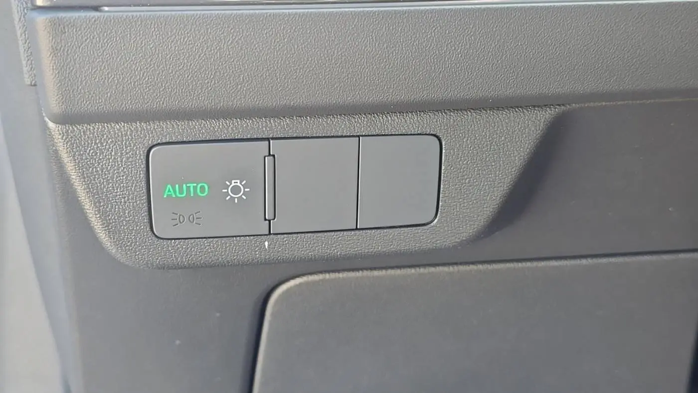 2025 Audi Q4 e-tron WA13UBFZ2SP036246