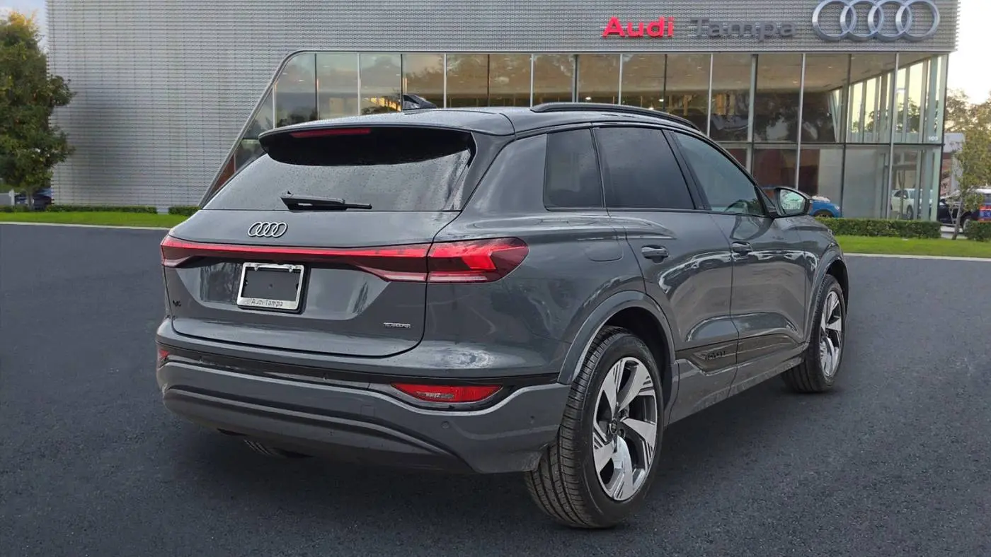 2025 Audi Q6 e-tron WA124BGF6SA026368