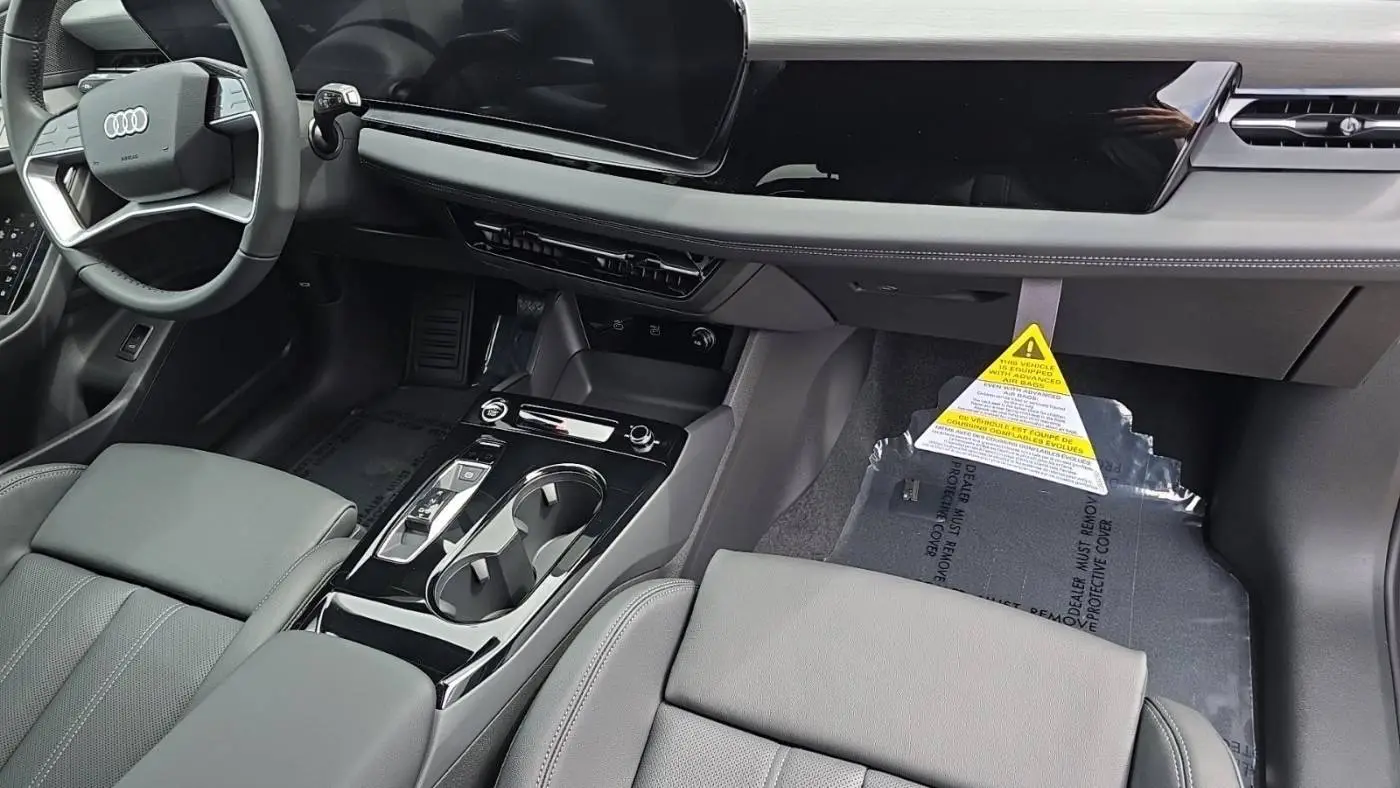 2025 Audi Q6 e-tron WA124BGF6SA026368
