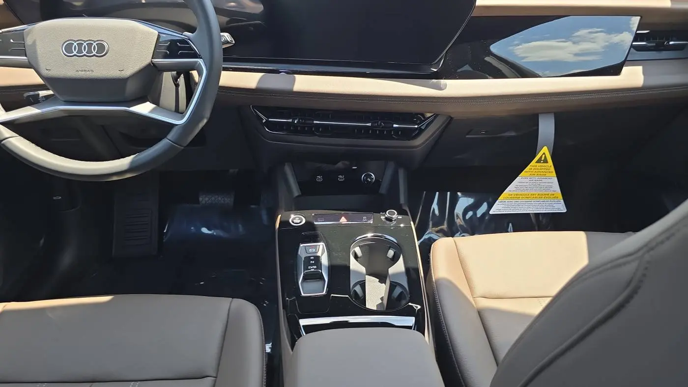 2025 Audi Q6 e-tron WA124BGF6SA041582