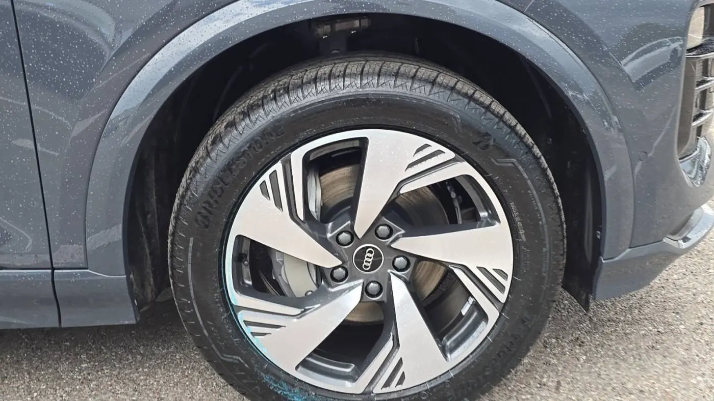 2025 Audi Q6 e-tron WA124BGF6SA026368