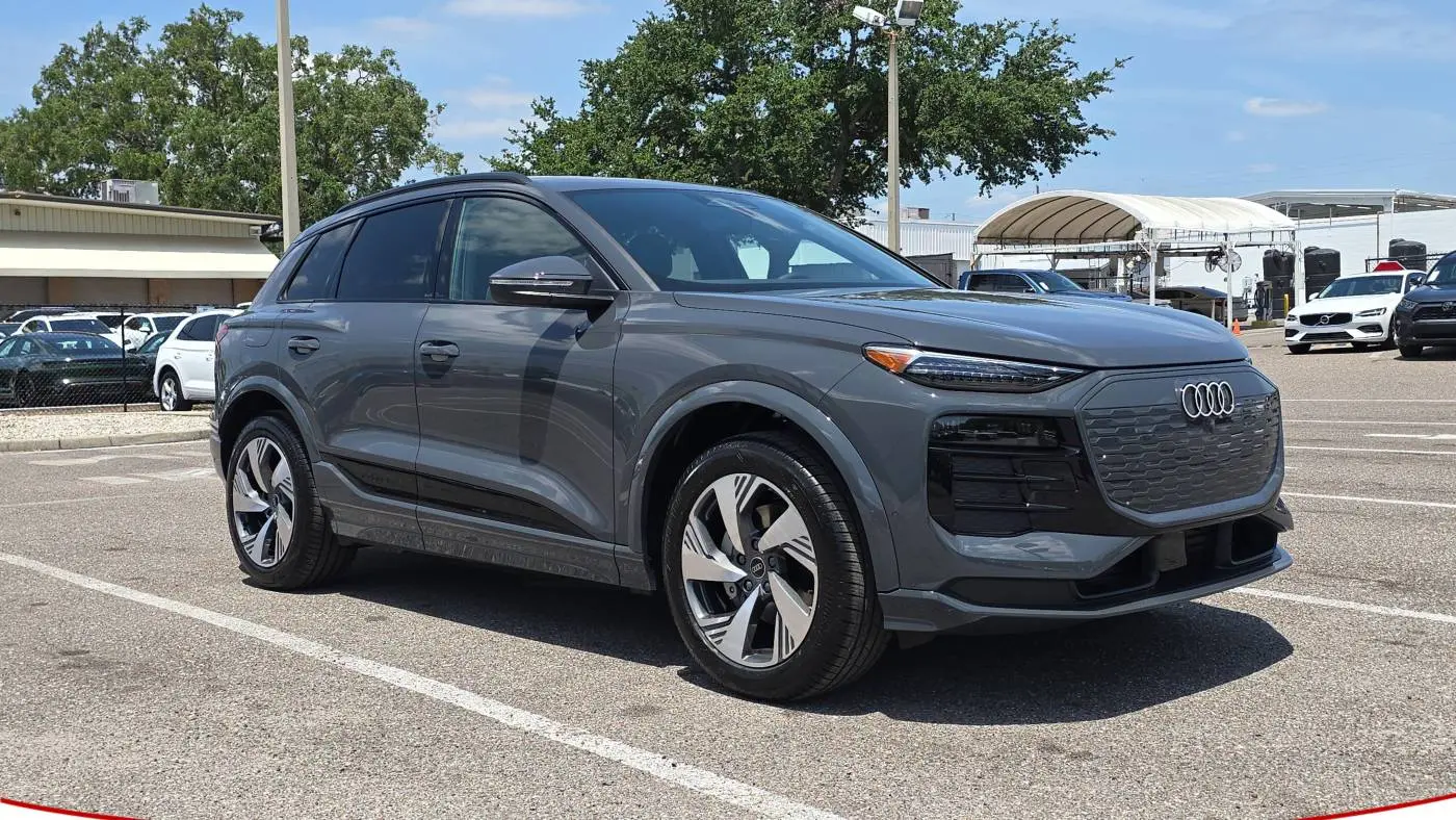 2025 Audi Q6 e-tron WA124BGF6SA041582
