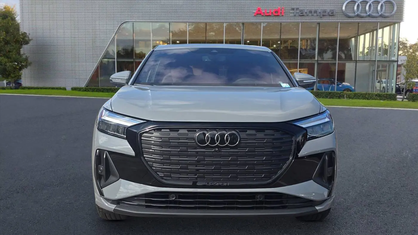 2025 Audi Q4 e-tron WA13UBFZ2SP036246