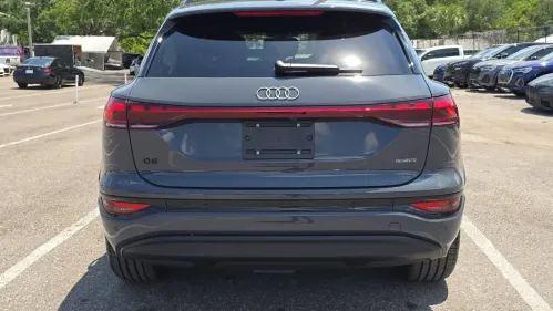 2025 Audi Q6 e-tron WA124BGF6SA041582