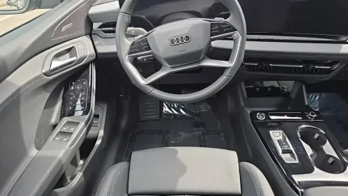 2025 Audi Q6 e-tron WA124BGF6SA026368