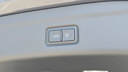 2025 Audi Q6 e-tron WA124BGF6SA041582