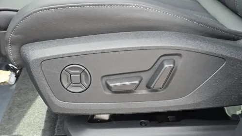 2025 Audi Q6 e-tron WA124BGF6SA026368