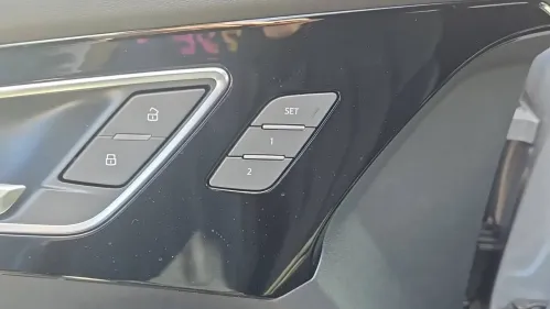 2025 Audi Q4 e-tron WA13UBFZ2SP036246