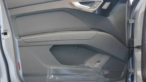 2025 Audi Q4 e-tron WA13UBFZ9SP044229