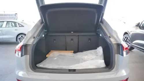 2025 Audi Q4 e-tron WA13UBFZ9SP044229