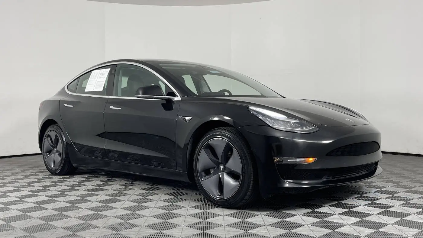 2019 Tesla Model 3 5YJ3E1EAXKF321490