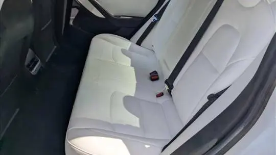 2019 Tesla Model 3 5YJ3E1EA5KF431878
