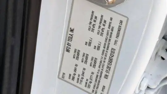 2019 Tesla Model 3 5YJ3E1EA5KF431878
