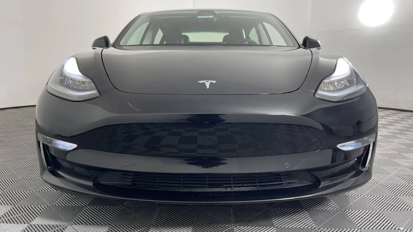 2019 Tesla Model 3 5YJ3E1EAXKF321490