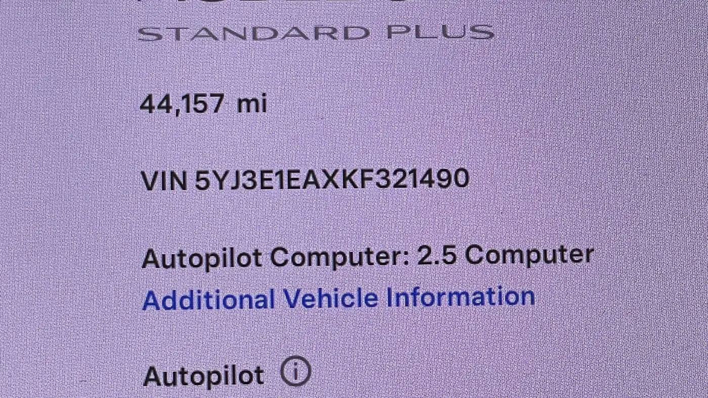 2019 Tesla Model 3 5YJ3E1EAXKF321490