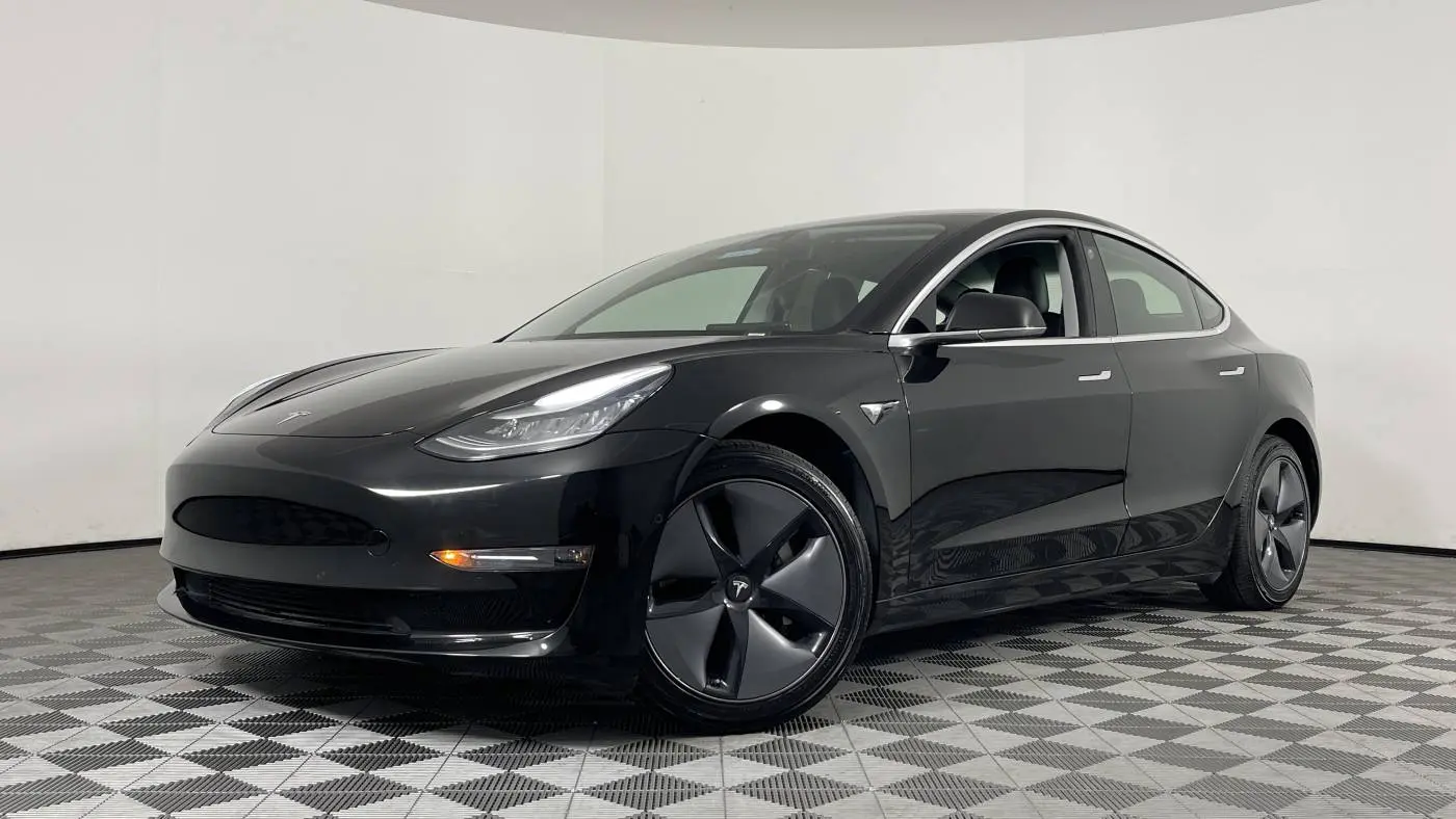 2019 Tesla Model 3 5YJ3E1EAXKF321490