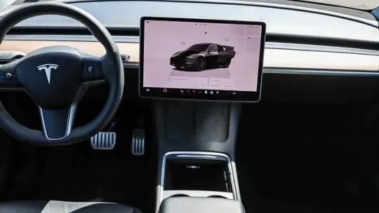 2023 Tesla Model Y 7SAYGDEFXPF619433