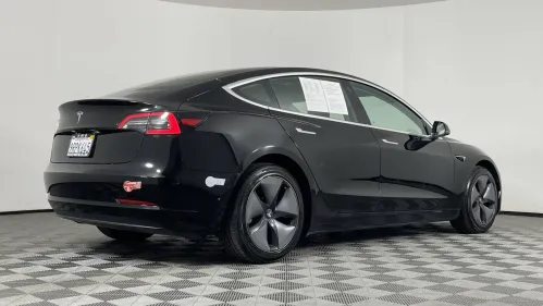 2019 Tesla Model 3 5YJ3E1EAXKF321490