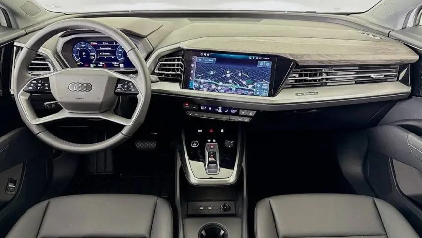 2025 Audi Q4 e-tron WA1A5BFZ8SP037499