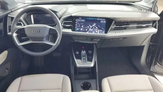 2025 Audi Q4 e-tron WA12UBFZ0SP023880