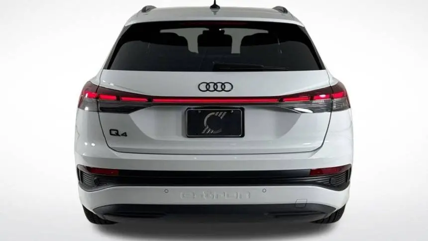 2025 Audi Q4 e-tron WA1A5BFZ8SP037499