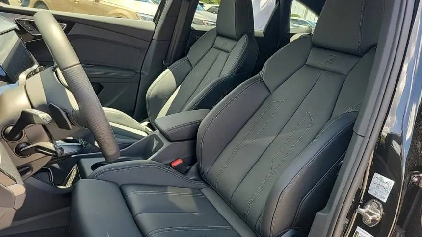 2024 Audi Q4 e-tron WA14UBFZ9RP059876