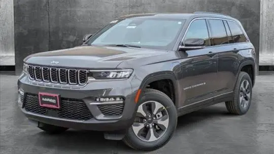 2025 Jeep Grand Cherokee 1C4RJYB65S8678414