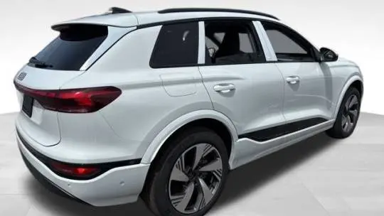 2025 Audi Q6 e-tron WA124BGF4SA005924