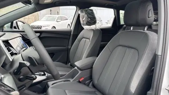 2025 Audi Q4 e-tron WA1A5BFZ5SP016710