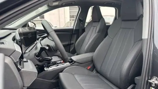 2025 Audi Q6 e-tron WA134BGF1SA041252
