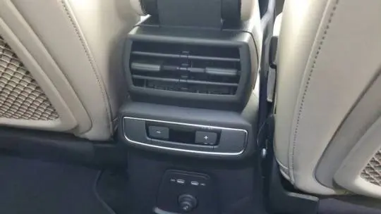 2025 Audi Q4 e-tron WA12UBFZ0SP023880