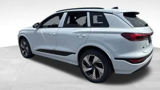 2025 Audi Q6 e-tron WA124BGF4SA005924