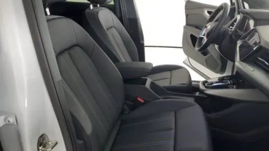 2025 Audi Q4 e-tron WA1A5BFZ1SP038431