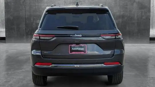 2025 Jeep Grand Cherokee 1C4RJYB66S8678521