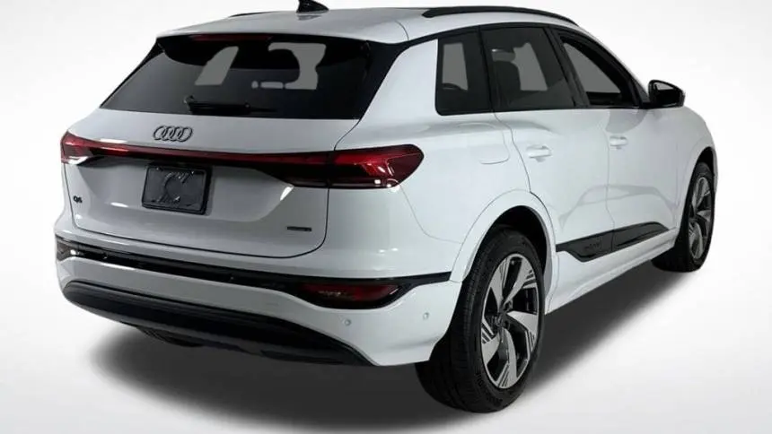2025 Audi Q6 e-tron WA124BGF4SA042634