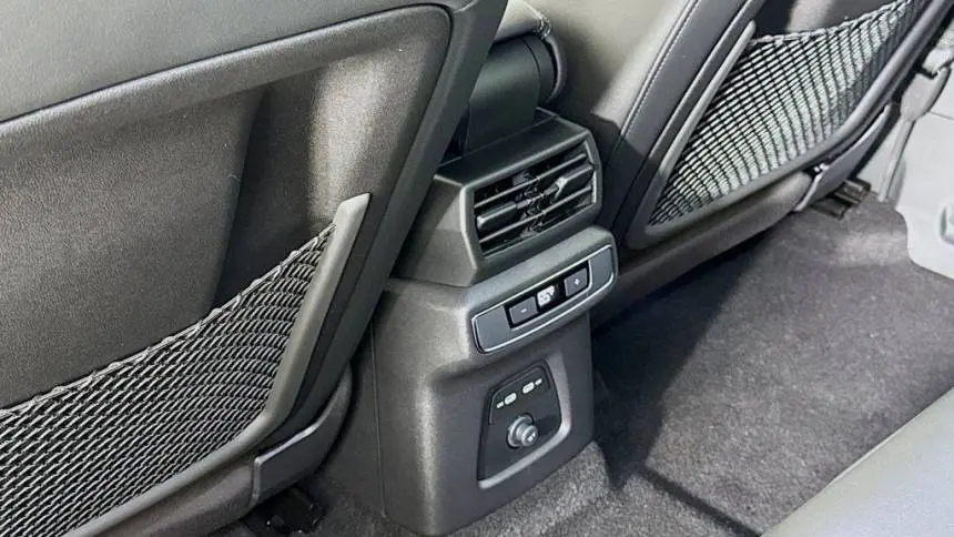 2025 Audi Q4 e-tron WA1A5BFZ8SP037499