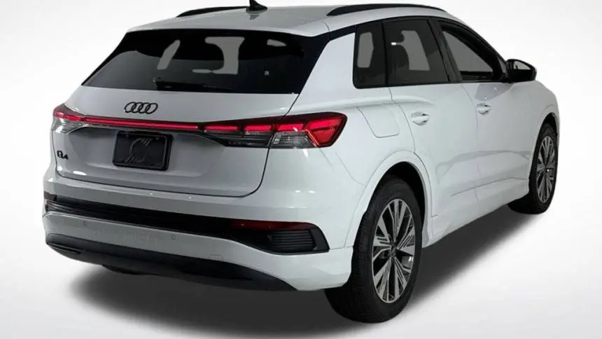 2025 Audi Q4 e-tron WA1A5BFZ8SP037499