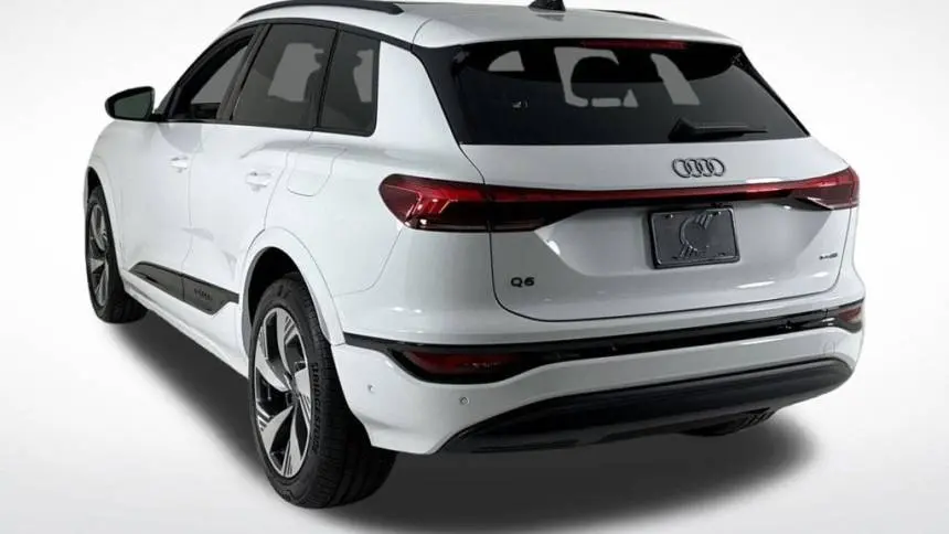 2025 Audi Q6 e-tron WA124BGF4SA042634