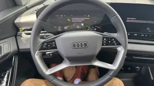 2025 Audi Q6 e-tron WA124BGF4SA005924