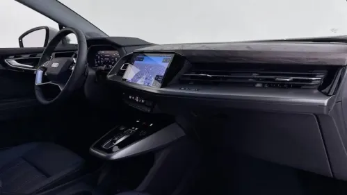 2025 Audi Q4 e-tron WA1A5BFZ8SP037499